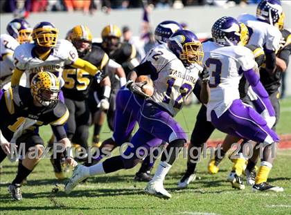 Thumbnail 1 in Tarboro vs Lincolnton (NCHSAA 2A Final) photogallery.