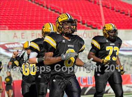 Thumbnail 2 in Tarboro vs Lincolnton (NCHSAA 2A Final) photogallery.