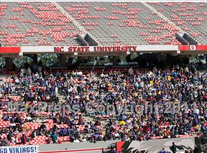 Thumbnail 1 in Tarboro vs Lincolnton (NCHSAA 2A Final) photogallery.