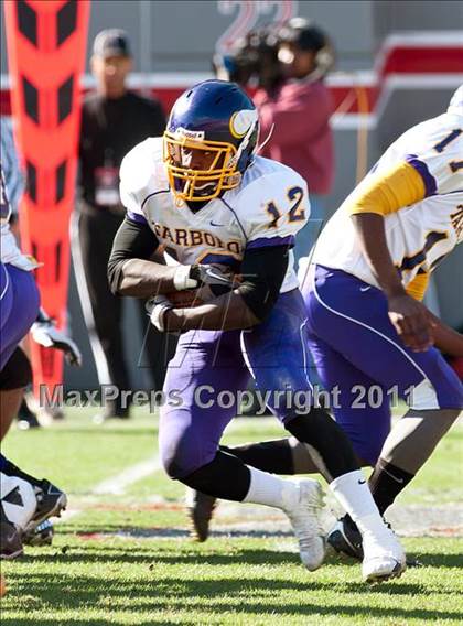 Thumbnail 2 in Tarboro vs Lincolnton (NCHSAA 2A Final) photogallery.