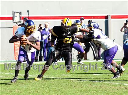 Thumbnail 1 in Tarboro vs Lincolnton (NCHSAA 2A Final) photogallery.