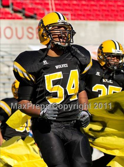 Thumbnail 3 in Tarboro vs Lincolnton (NCHSAA 2A Final) photogallery.