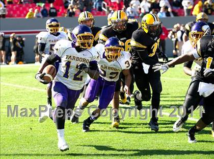 Thumbnail 3 in Tarboro vs Lincolnton (NCHSAA 2A Final) photogallery.