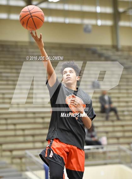 Thumbnail 1 in Burbank vs Houston [Sam] photogallery.