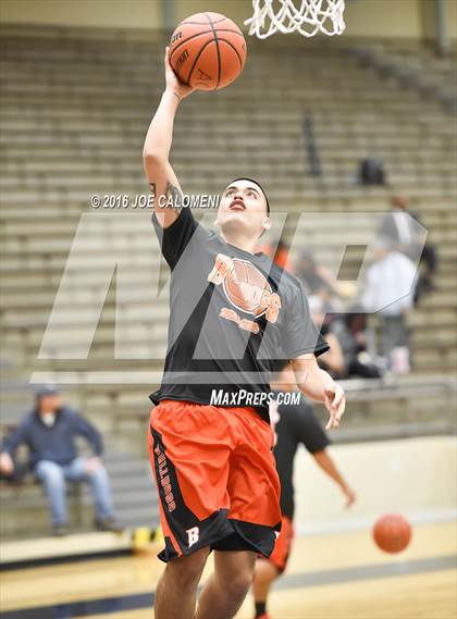 Thumbnail 2 in Burbank vs Houston [Sam] photogallery.