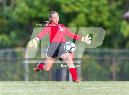 Thumbnail 3 in Dobyns-Bennett @ David Crockett photogallery.