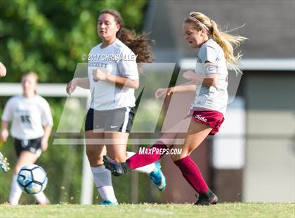 Thumbnail 3 in Dobyns-Bennett @ David Crockett photogallery.