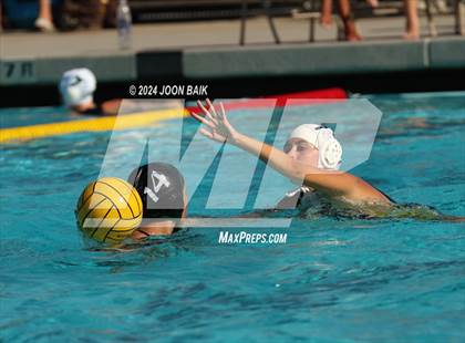 Thumbnail 2 in Alhambra vs Moreau Catholic (Battle of the Bay) photogallery.