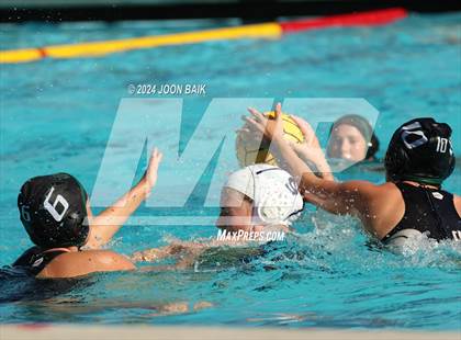 Thumbnail 2 in Alhambra vs Moreau Catholic (Battle of the Bay) photogallery.