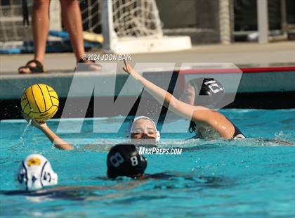 Thumbnail 1 in Alhambra vs Moreau Catholic (Battle of the Bay) photogallery.