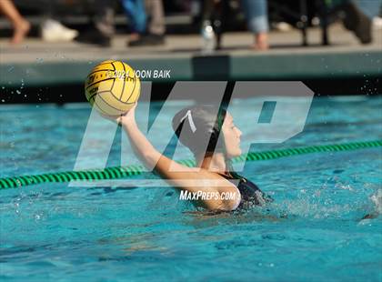 Thumbnail 2 in Alhambra vs Moreau Catholic (Battle of the Bay) photogallery.
