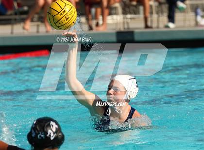 Thumbnail 3 in Alhambra vs Moreau Catholic (Battle of the Bay) photogallery.