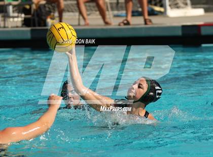 Thumbnail 2 in Alhambra vs Moreau Catholic (Battle of the Bay) photogallery.