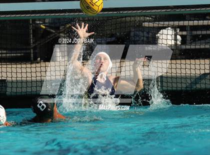 Thumbnail 1 in Alhambra vs Moreau Catholic (Battle of the Bay) photogallery.