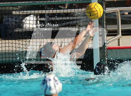 Thumbnail 3 in Alhambra vs Moreau Catholic (Battle of the Bay) photogallery.