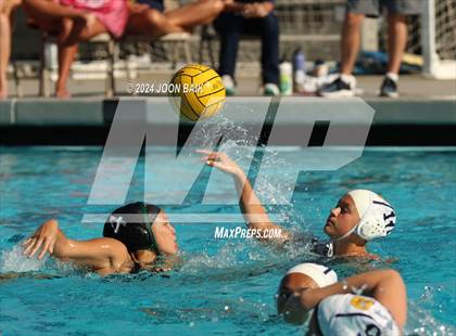 Thumbnail 3 in Alhambra vs Moreau Catholic (Battle of the Bay) photogallery.