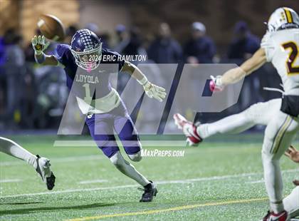 Thumbnail 1 in Simi Valley vs. Loyola (CIF SS D3 Semifinal) photogallery.