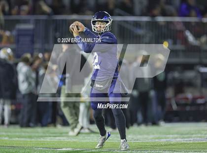 Thumbnail 1 in Simi Valley vs. Loyola (CIF SS D3 Semifinal) photogallery.