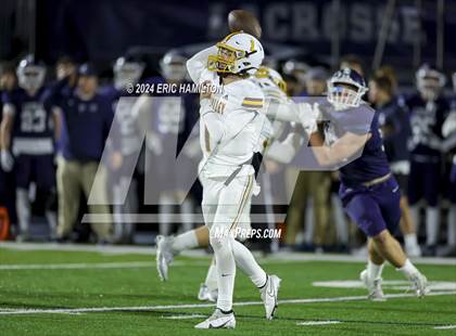 Thumbnail 2 in Simi Valley vs. Loyola (CIF SS D3 Semifinal) photogallery.