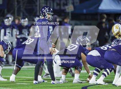 Thumbnail 1 in Simi Valley vs. Loyola (CIF SS D3 Semifinal) photogallery.
