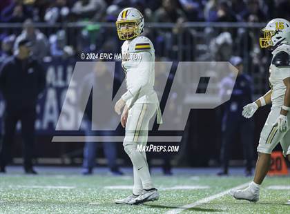 Thumbnail 1 in Simi Valley vs. Loyola (CIF SS D3 Semifinal) photogallery.