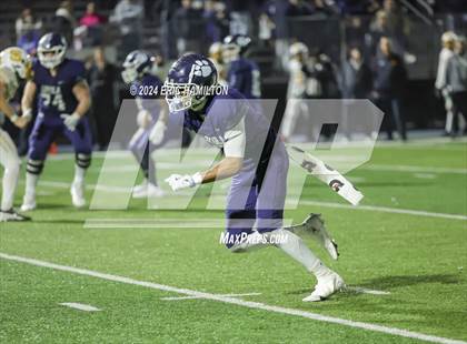 Thumbnail 2 in Simi Valley vs. Loyola (CIF SS D3 Semifinal) photogallery.