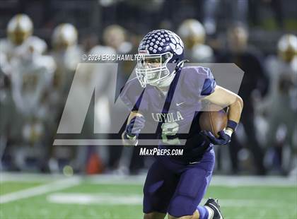 Thumbnail 3 in Simi Valley vs. Loyola (CIF SS D3 Semifinal) photogallery.