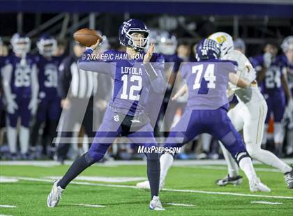 Thumbnail 2 in Simi Valley vs. Loyola (CIF SS D3 Semifinal) photogallery.