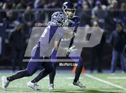 Thumbnail 3 in Simi Valley vs. Loyola (CIF SS D3 Semifinal) photogallery.
