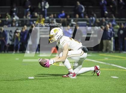 Thumbnail 2 in Simi Valley vs. Loyola (CIF SS D3 Semifinal) photogallery.