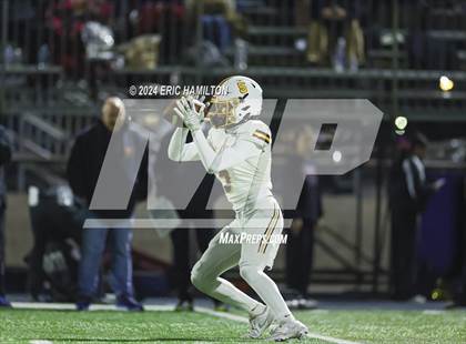 Thumbnail 1 in Simi Valley vs. Loyola (CIF SS D3 Semifinal) photogallery.