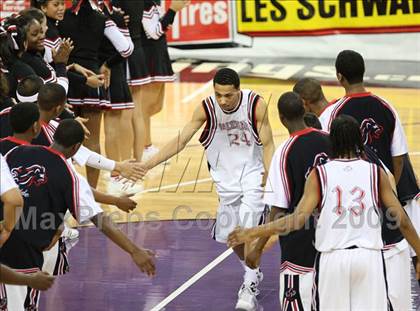Thumbnail 1 in Bishop Montgomery vs. Salesian (CIF State D4 Final) photogallery.