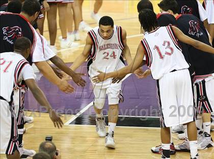 Thumbnail 2 in Bishop Montgomery vs. Salesian (CIF State D4 Final) photogallery.