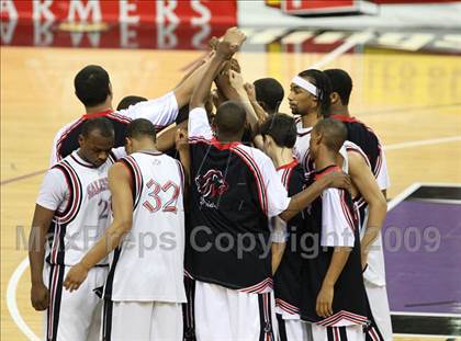 Thumbnail 1 in Bishop Montgomery vs. Salesian (CIF State D4 Final) photogallery.