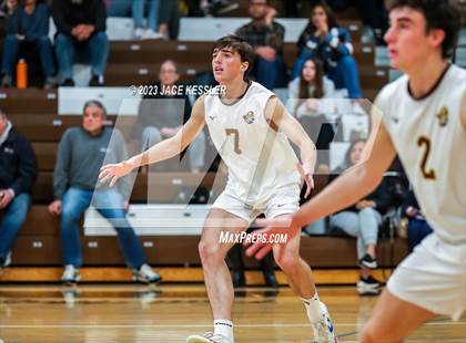 Thumbnail 1 in Loyola @ Crespi photogallery.