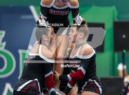 Thumbnail 2 in Lambert (Creekview Classic) photogallery.