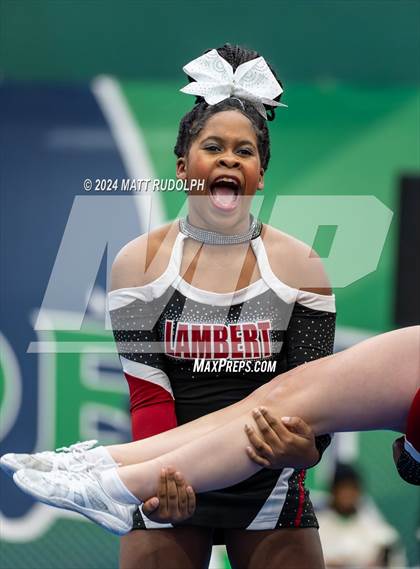 Thumbnail 2 in Lambert (Creekview Classic) photogallery.
