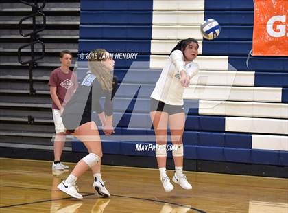 Thumbnail 3 in Mercy vs Lakewood (Durango Fall Classic) photogallery.