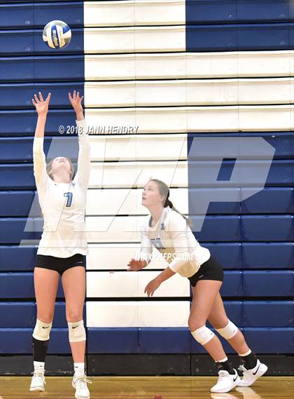 Thumbnail 1 in Mercy vs Lakewood (Durango Fall Classic) photogallery.