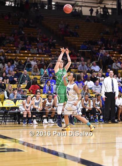 Thumbnail 2 in ThunderRidge vs. Grandview (CHSAA 5A Semifinal) photogallery.