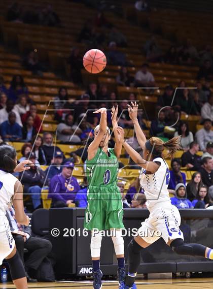 Thumbnail 1 in ThunderRidge vs. Grandview (CHSAA 5A Semifinal) photogallery.