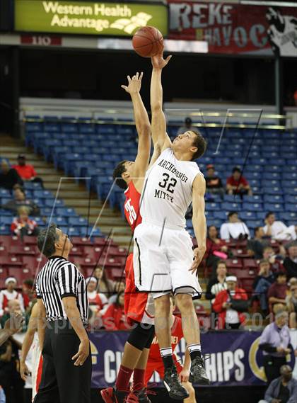Thumbnail 1 in Mater Dei vs. Archbishop Mitty (CIF State Open Division Final) photogallery.