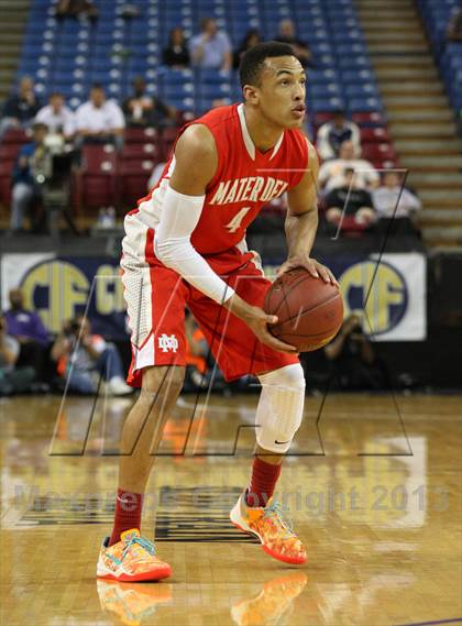 Thumbnail 2 in Mater Dei vs. Archbishop Mitty (CIF State Open Division Final) photogallery.