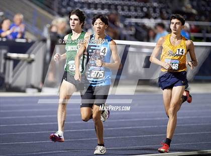 Thumbnail 2 in FHSAA Class 3A Final (3200m) photogallery.