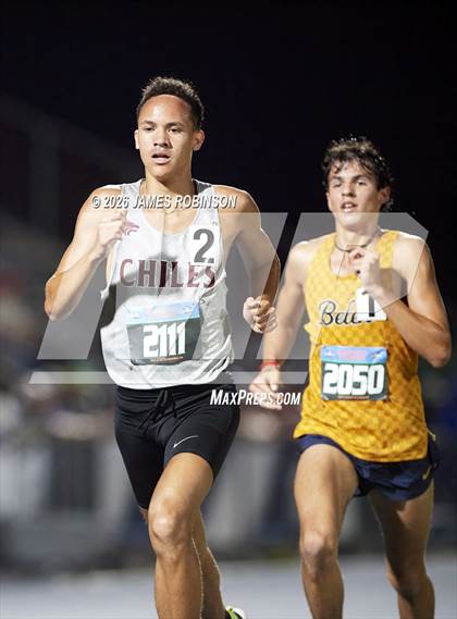 Thumbnail 3 in FHSAA Class 3A Final (3200m) photogallery.