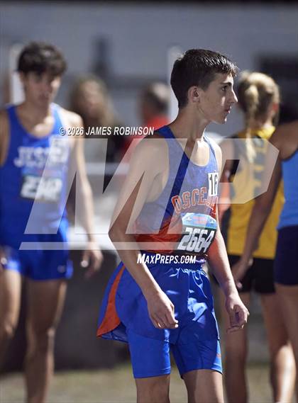 Thumbnail 2 in FHSAA Class 3A Final (3200m) photogallery.