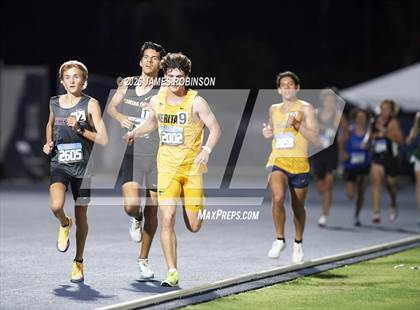 Thumbnail 1 in FHSAA Class 3A Final (3200m) photogallery.