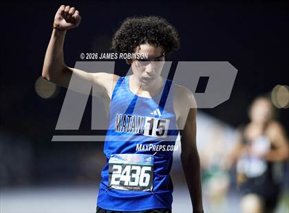 Thumbnail 3 in FHSAA Class 3A Final (3200m) photogallery.