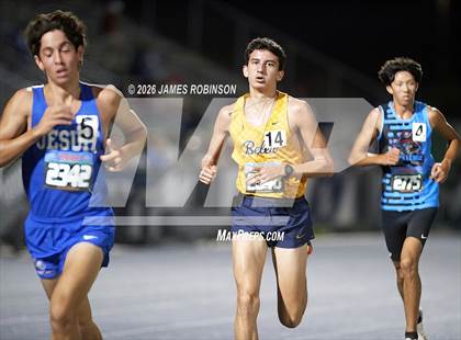 Thumbnail 2 in FHSAA Class 3A Final (3200m) photogallery.