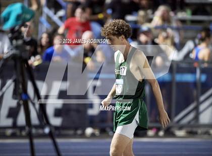 Thumbnail 2 in FHSAA Class 3A Final (3200m) photogallery.